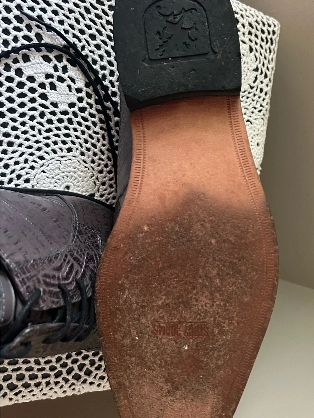 Stacy Adams sleek croc
